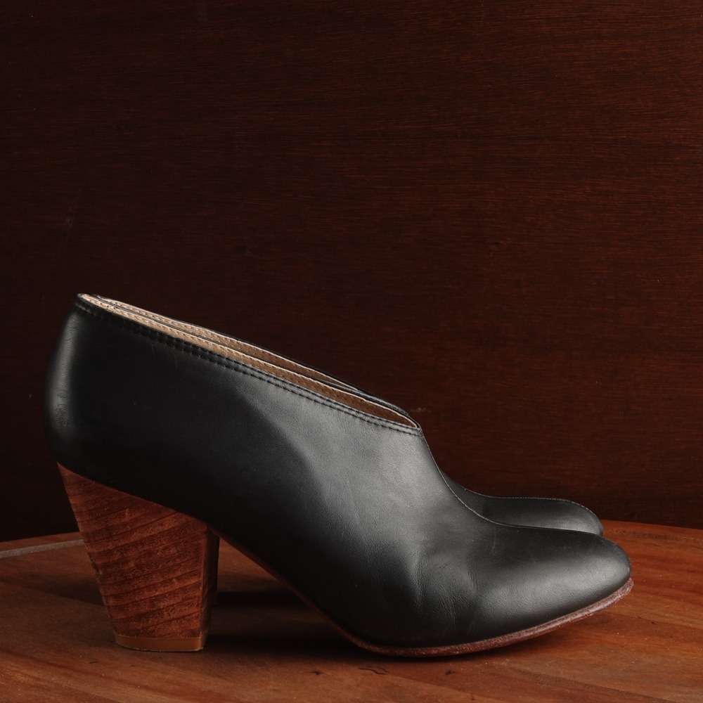 Fortress Of Inca Booties Womens SZ 7 BLK Leather Ankle Minimalist Casual Preppy‎